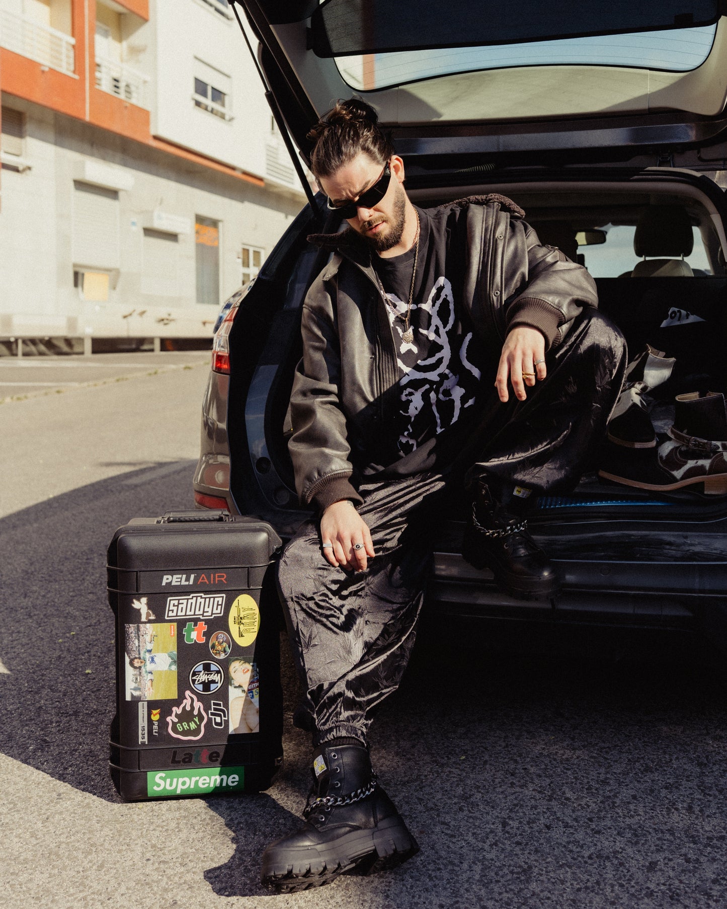 T-SHIRT “SUNDAY MEOW”